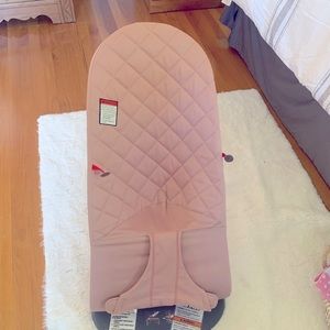 Baby Bjorn bouncer old rose